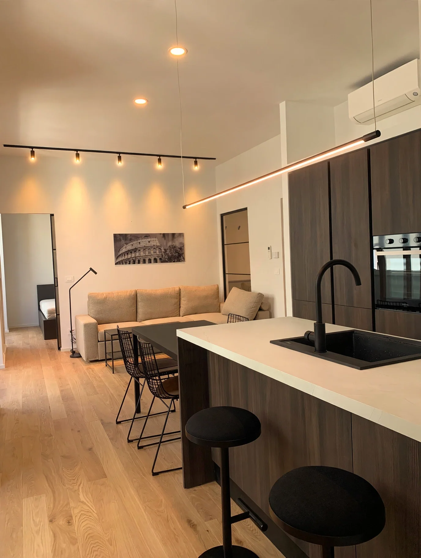 Cucina e soggiorno — Roma