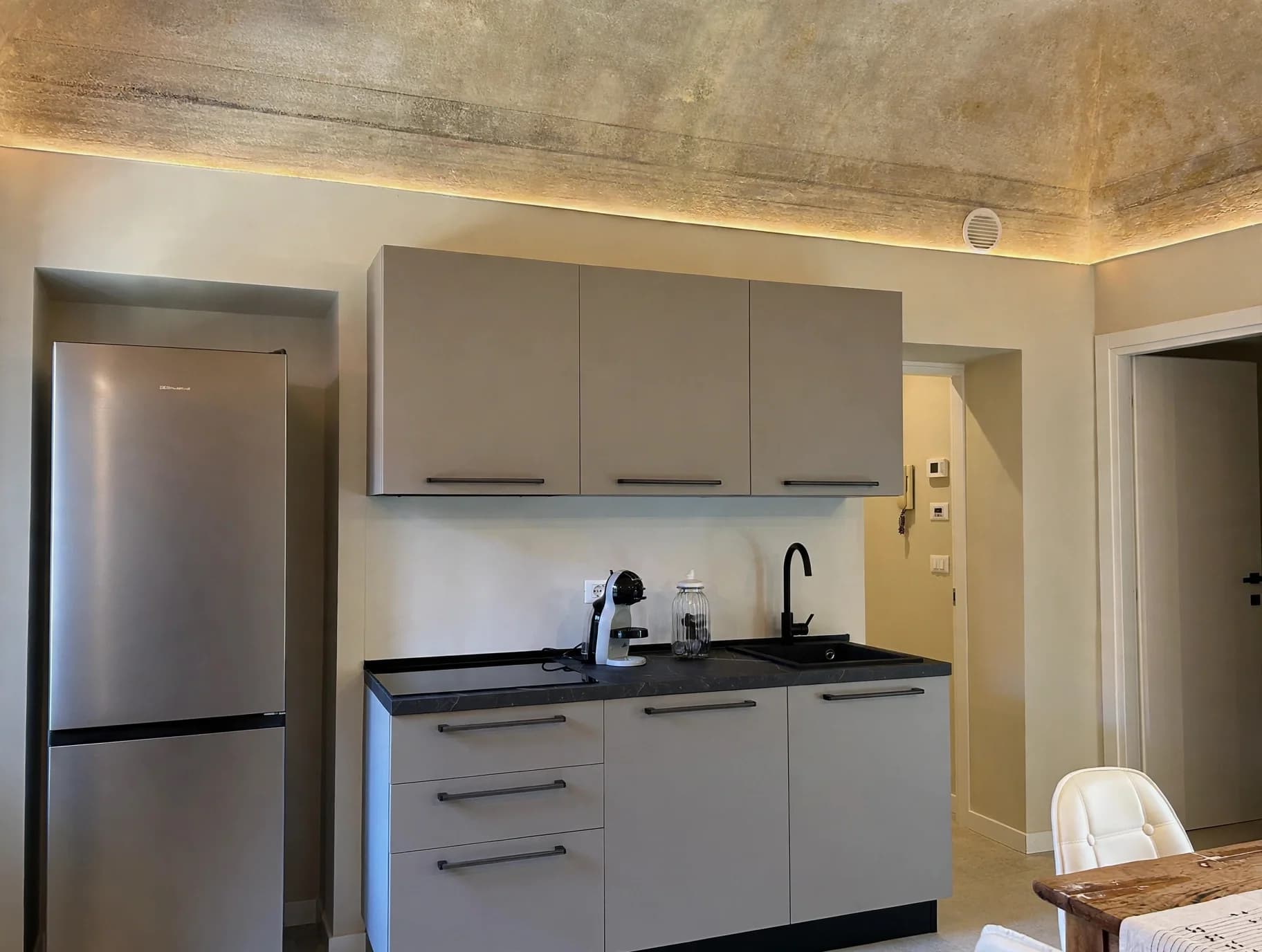 Cucina compatta — Saluzzo