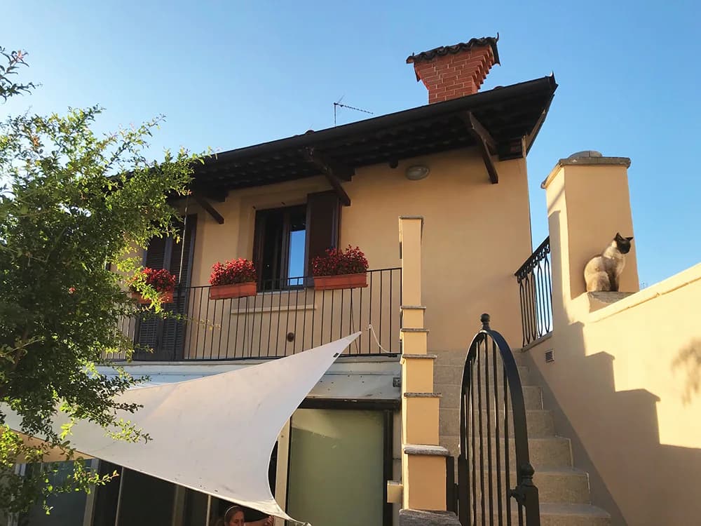 Facciata verso il giardino — Saluzzo