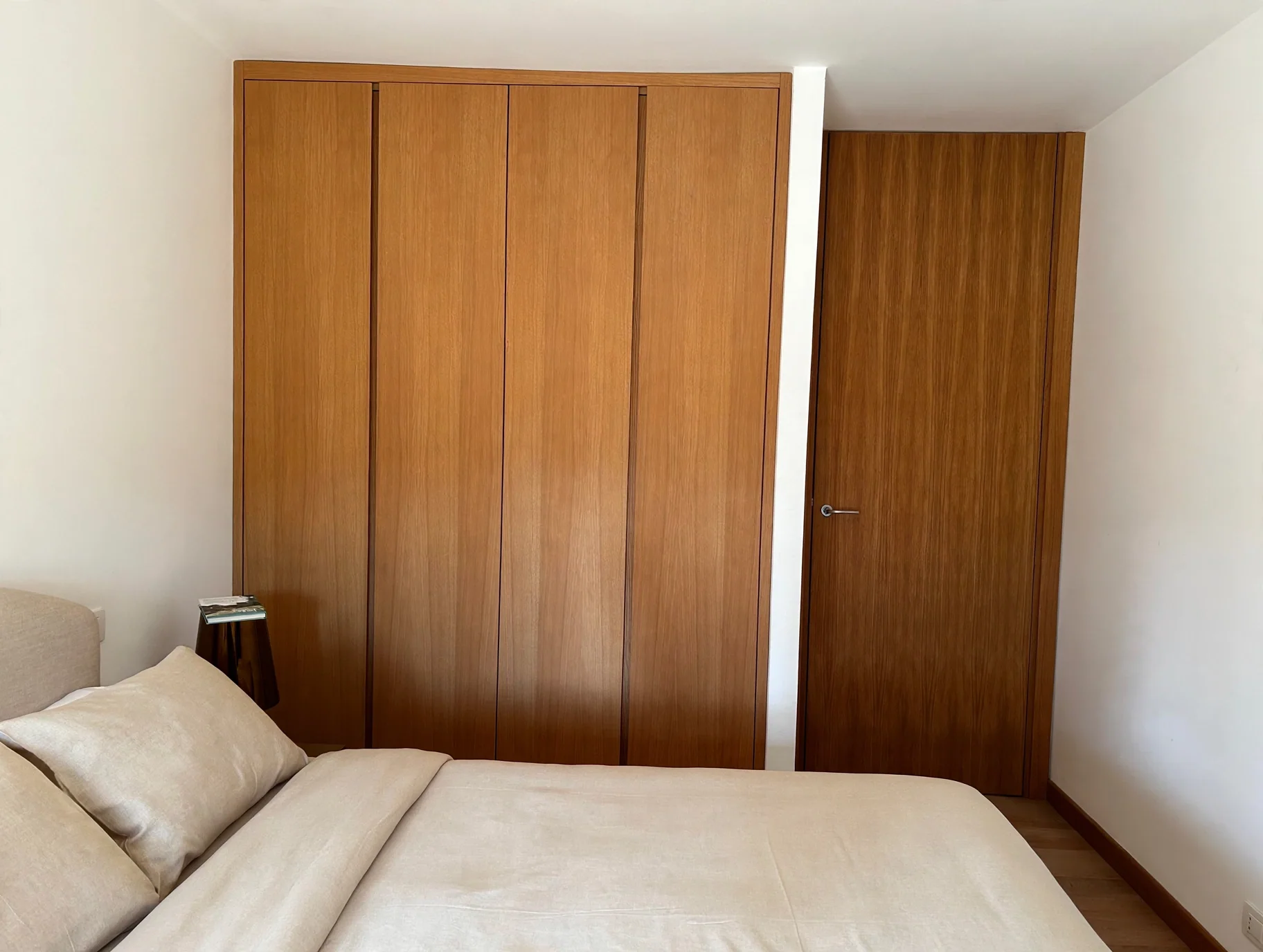 Divano e contenitori — Sestriere